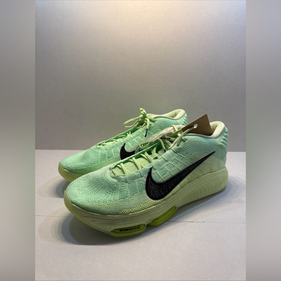 Size 16 Nike GT Hustle 3 EYBL HQ3139-700 Family Reunion PE Promo Green - Picture 1 of 8